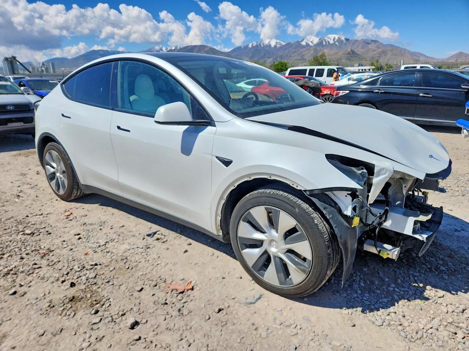 Продаж на аукціоні авто 2022 Tesla Model Y, vin: 7SAYGDEE8NF311035, номер лоту: 51837846
