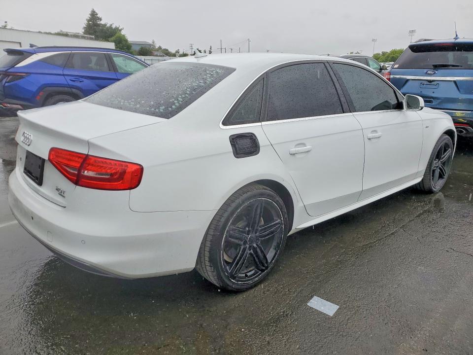 Продаж на аукціоні авто 2015 Audi A4, vin: WAUFFAFL2FN009372, номер лоту: 50754046
