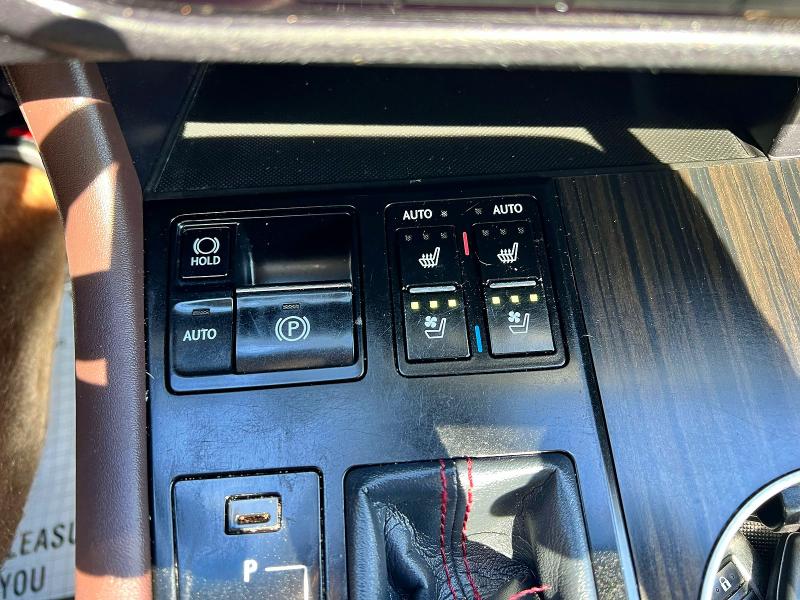 50693616 :رقم المزاد ، 2T2BZMCA8JC138768 vin ، 2018 Lexus Rx 350 مزاد بيع
