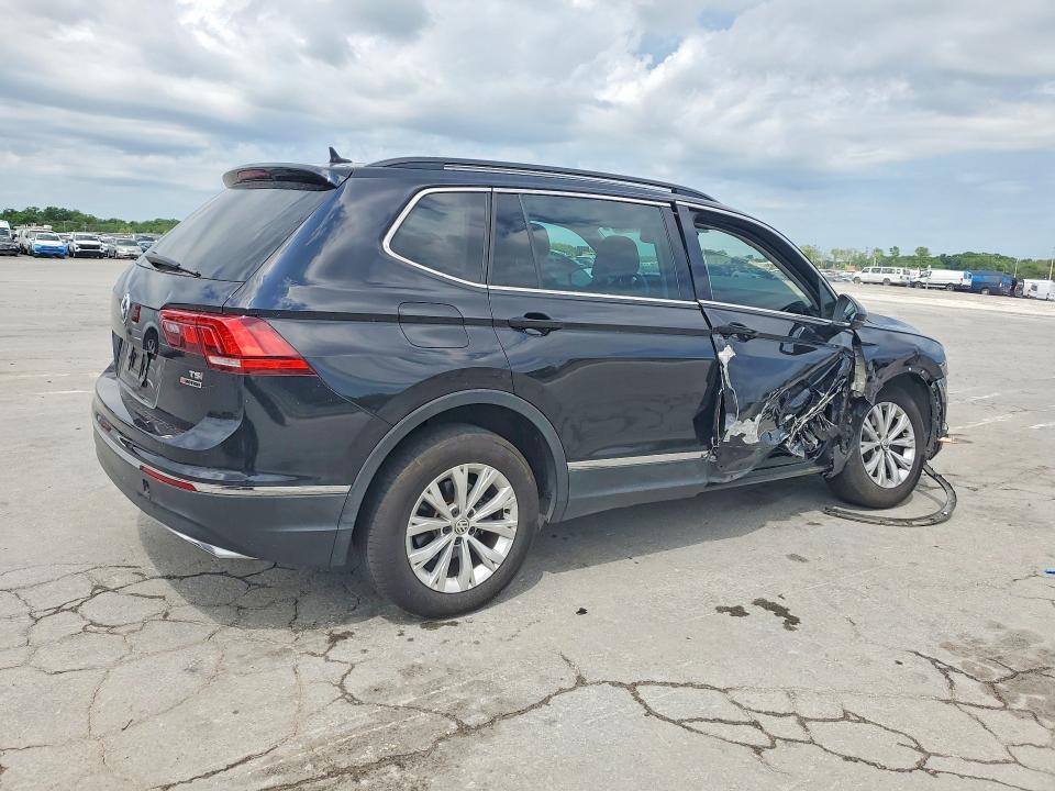 50168786 :رقم المزاد ، 3VV2B7AX1JM155146 vin ، 2018 Volkswagen Tiguan مزاد بيع