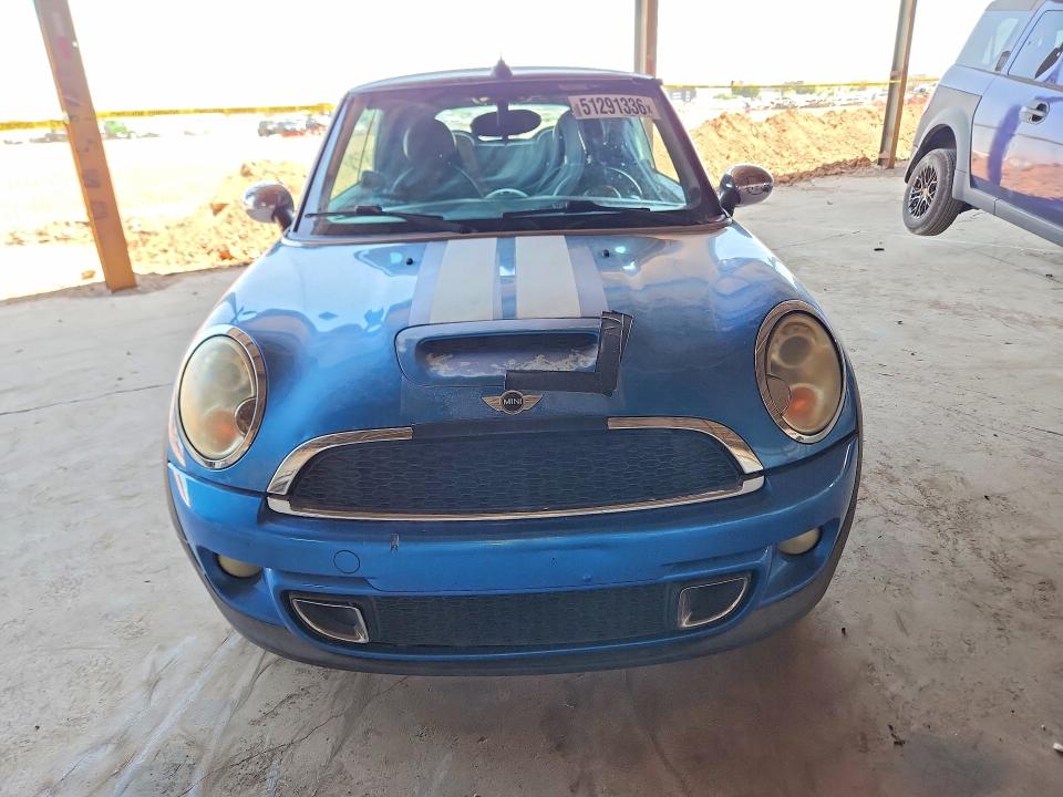 Продажа на аукционе авто 2011 Mini Cooper, vin: WMWZP3C5XBTX82530, номер лота: 51291336