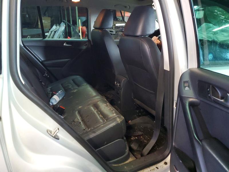 49391216 :رقم المزاد ، WVGBV7AX2CW599043 vin ، 2012 Volkswagen Tiguan مزاد بيع