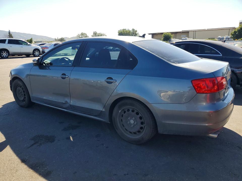 48331716 :رقم المزاد ، 3VWD17AJ5EM420952 vin ، 2014 Volkswagen Jetta مزاد بيع