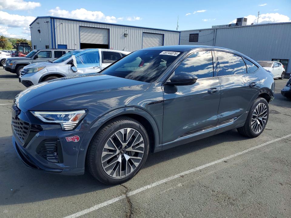 Продажа на аукционе авто 2024 Audi Q8 E-tron, vin: WA1CAAGE6RB035171, номер лота: 49744076