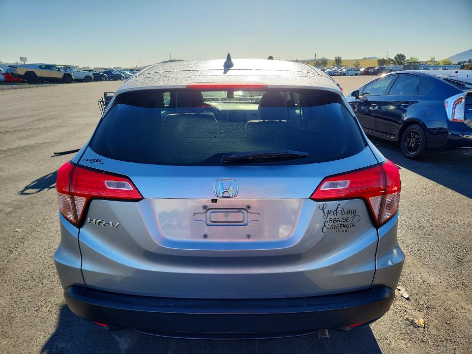 Продаж на аукціоні авто 2018 Honda Hr-v, vin: 3CZRU5H58JG700560, номер лоту: 48829116