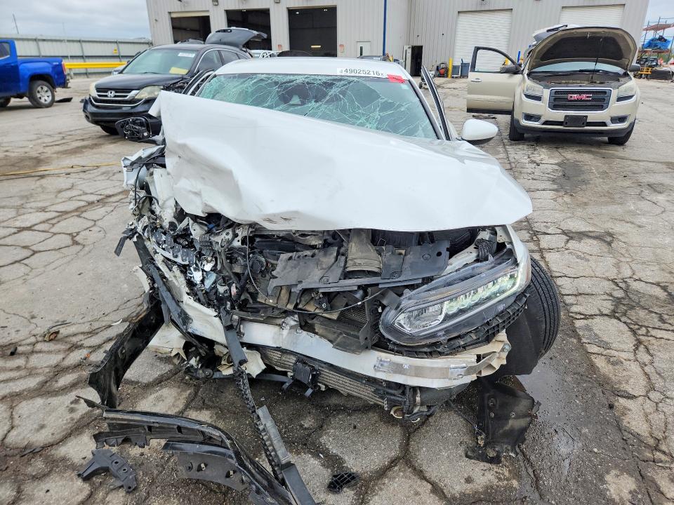 2019 Honda Accord მანქანა იყიდება აუქციონზე, vin: 1HGCV1F38KA161989, აუქციონის ნომერი: 49025216