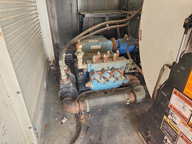 48489246 :رقم المزاد ، 01524 vin ، 2010 Other Tractor مزاد بيع