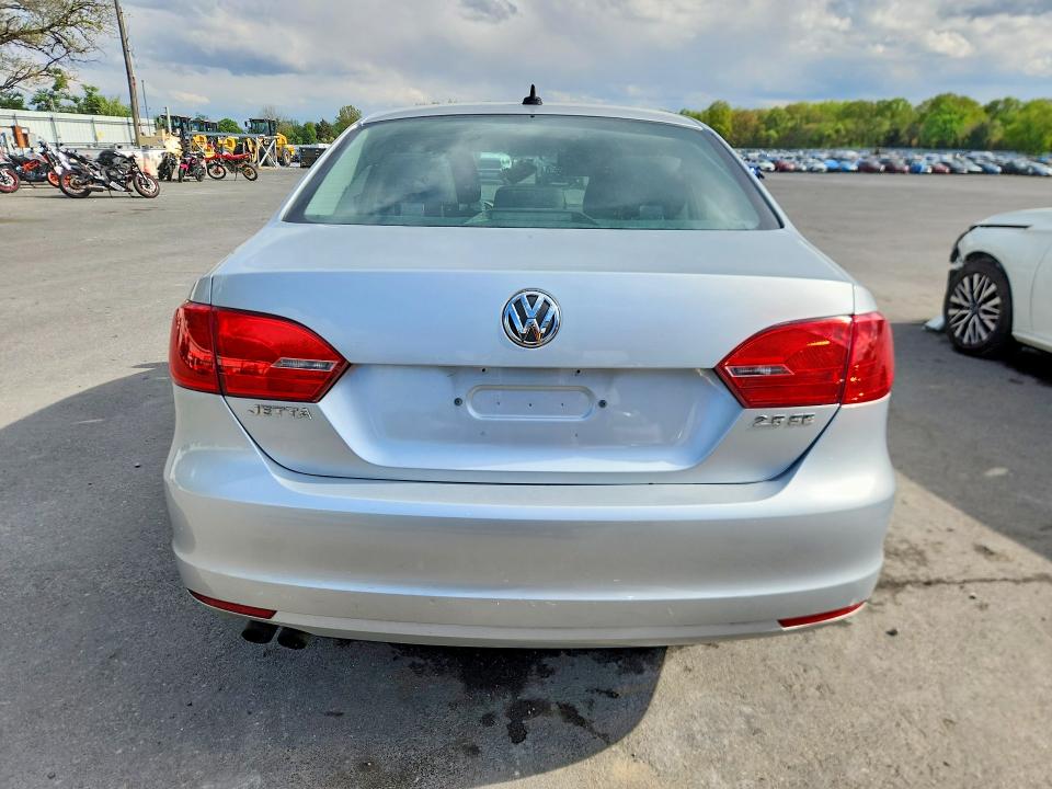 Продажа на аукционе авто 2012 Volkswagen Jetta, vin: 3VWDP7AJ7CM068856, номер лота: 49859016