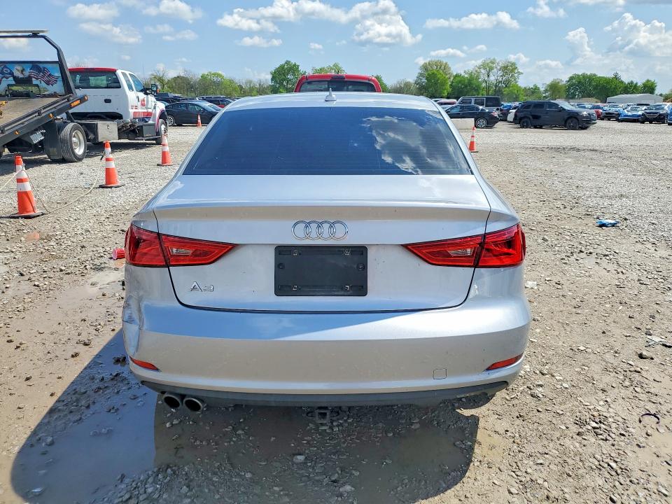 51137876 :رقم المزاد ، WAUCCGFF6F1053276 vin ، 2015 Audi A3 مزاد بيع