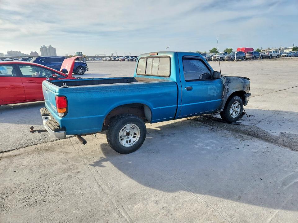 48485416 :رقم المزاد ، 4F4CR12A4TTM06050 vin ، 1996 Mazda B2300 مزاد بيع