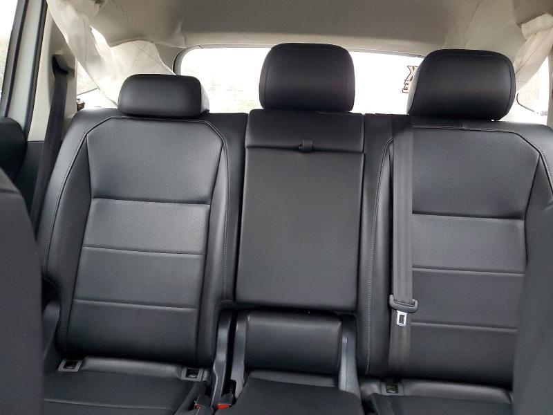 Продажа на аукционе авто 2020 Volkswagen Tiguan, vin: 3VV2B7AX0LM129933, номер лота: 50850856