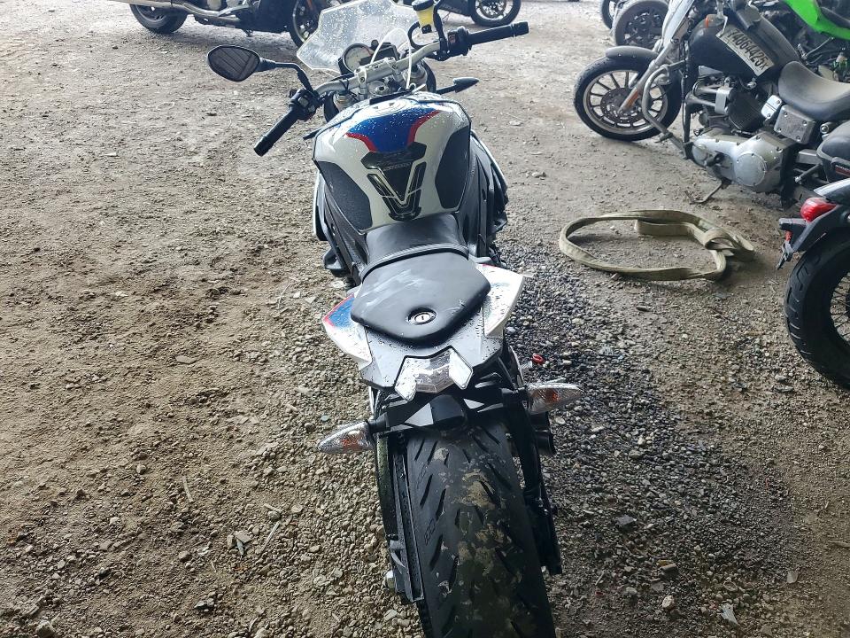 2018 Bmw S 1000 მანქანა იყიდება აუქციონზე, vin: WB10D6203JZ762219, აუქციონის ნომერი: 49622786