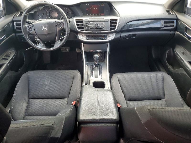 51359186 :رقم المزاد ، 1HGCR2F50FA183227 vin ، 2015 Honda Accord مزاد بيع