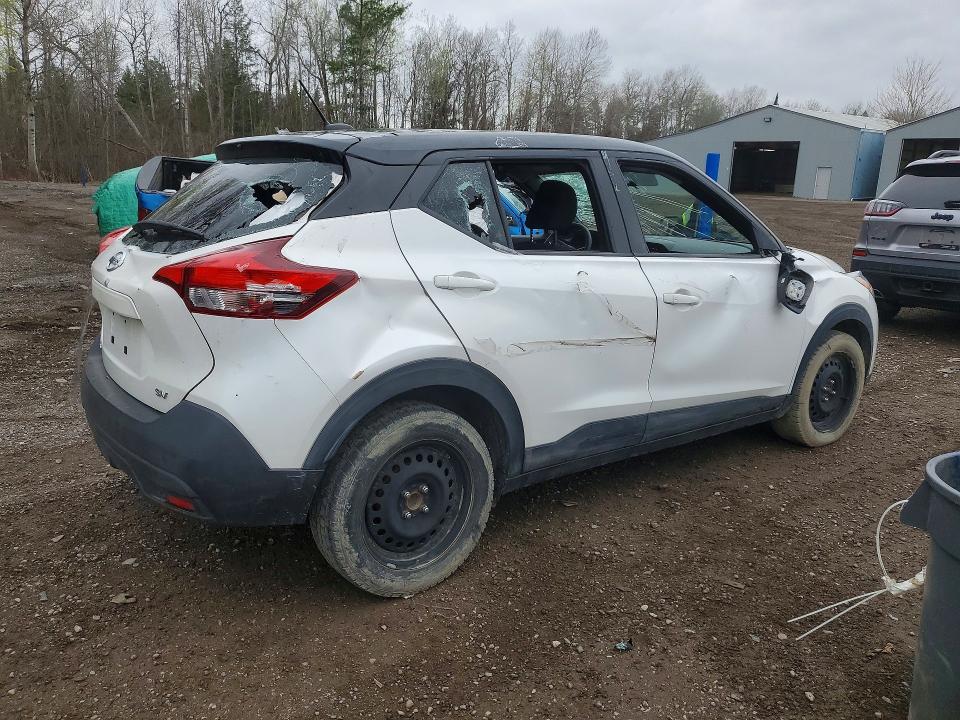 Продажа на аукционе авто 2019 Nissan Kicks, vin: 3N1CP5CU1KL544312, номер лота: 51273006