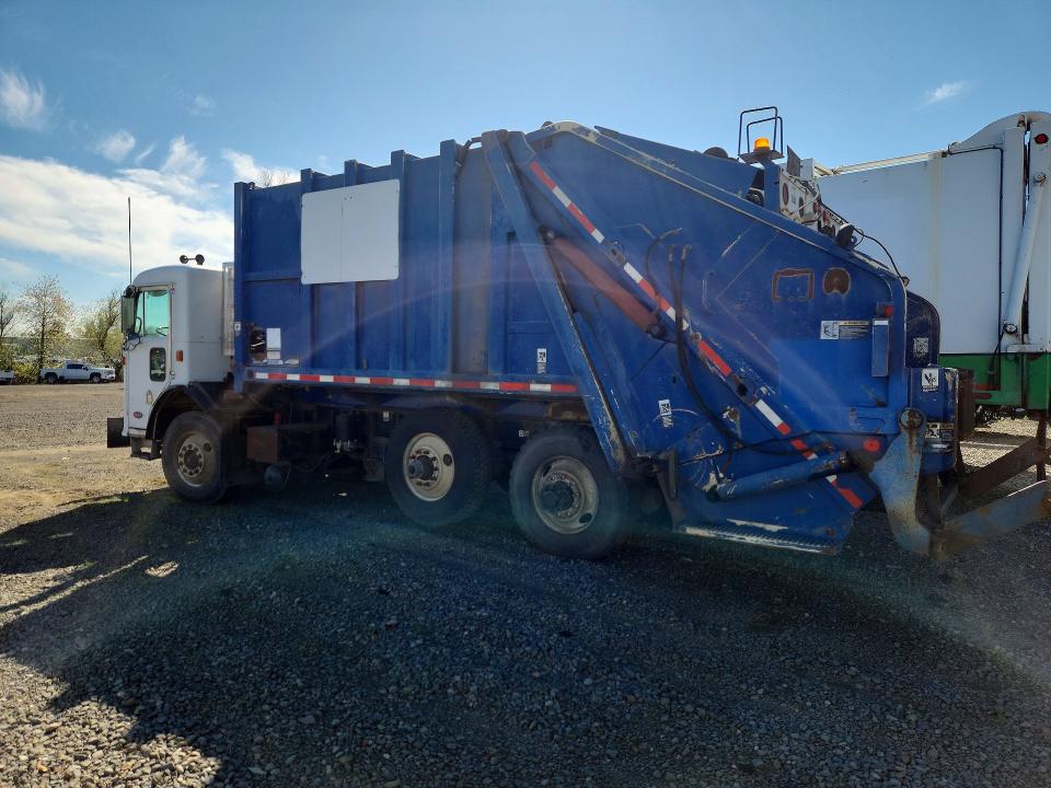 Продажа на аукционе авто 2001 Peterbilt 320, vin: 1NPZH07X71D713046, номер лота: 47988096