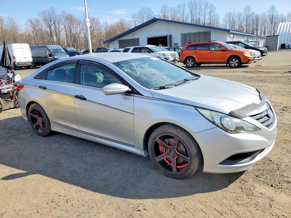 48441186 :رقم المزاد ، 5NPEB4AC6EH820531 vin ، 2014 Hyundai Sonata مزاد بيع