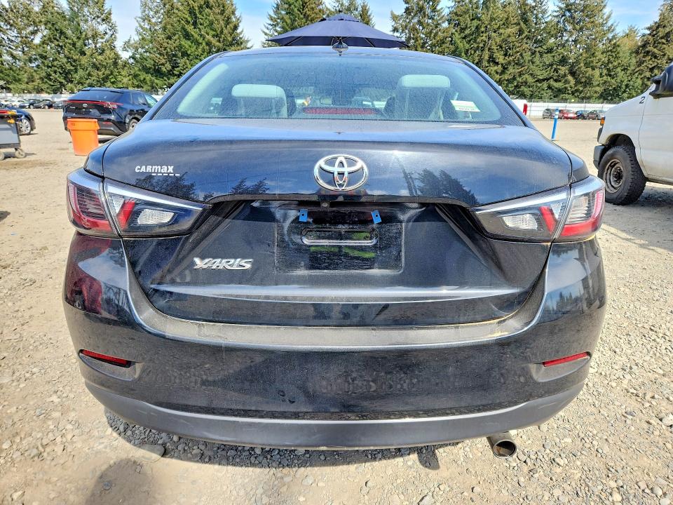 51906356 :رقم المزاد ، 3MYDLBYV8KY522776 vin ، 2019 Toyota Yaris مزاد بيع