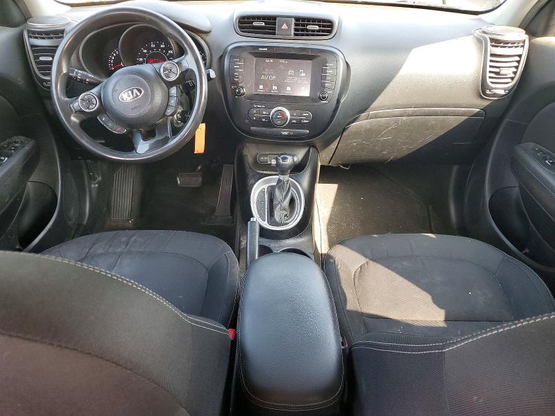 50749956 :رقم المزاد ، KNDJP3A53J7532010 vin ، 2018 Kia Soul مزاد بيع