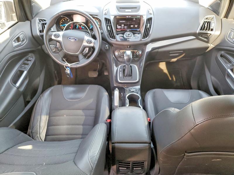 2013 Ford Escape მანქანა იყიდება აუქციონზე, vin: 1FMCU9J99DUB97084, აუქციონის ნომერი: 49668946