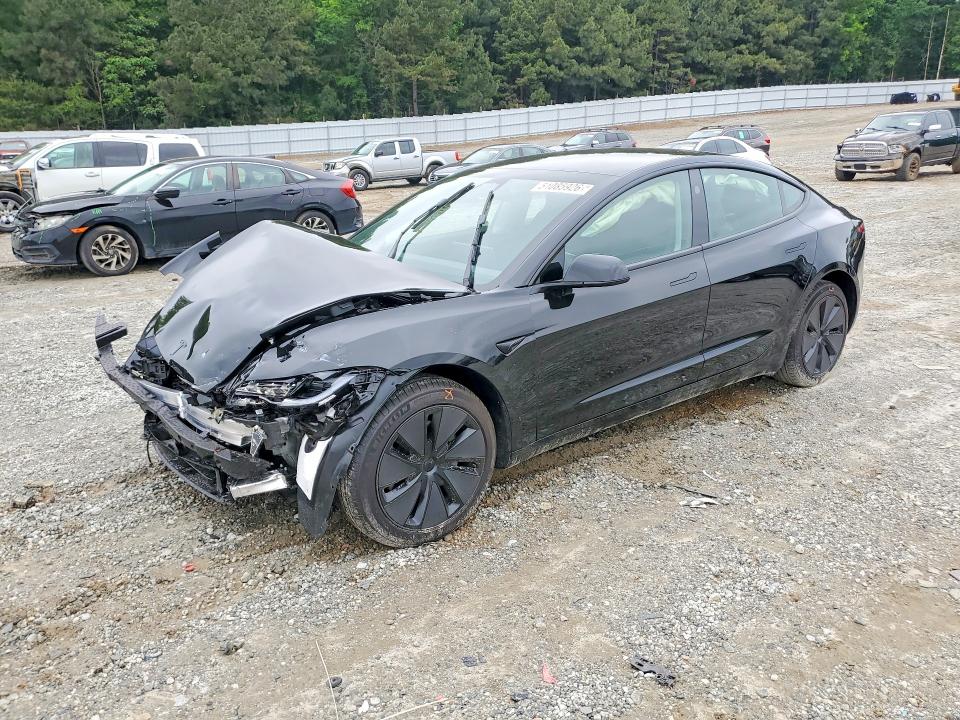 2026 Tesla Model 3 მანქანა იყიდება აუქციონზე, vin: 5YJ3E1EA3TF137056, აუქციონის ნომერი: 51085926