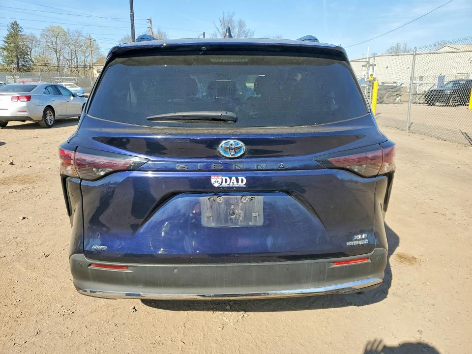 Продажа на аукционе авто 2023 Toyota Sienna, vin: 5TDJSKFC2PS106405, номер лота: 49291216