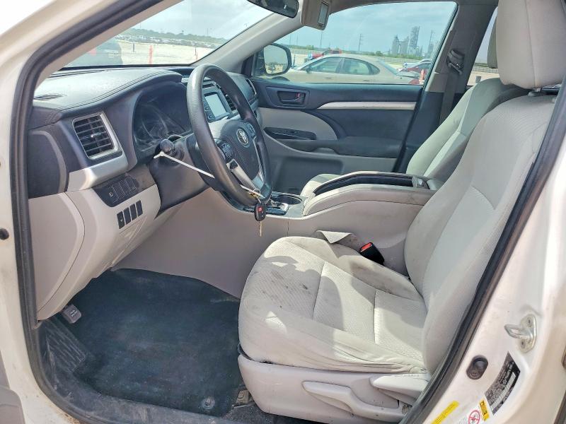 Продажа на аукционе авто 2019 Toyota Highlander, vin: 5TDZARFH4KS045657, номер лота: 49963076
