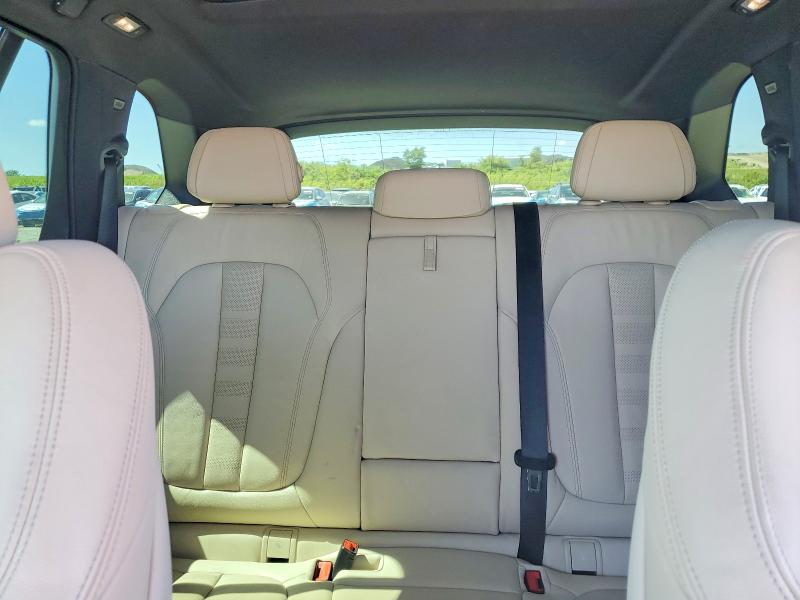 51264526 :رقم المزاد ، 5UXCR6C03M9G15792 vin ، 2021 Bmw X5 مزاد بيع