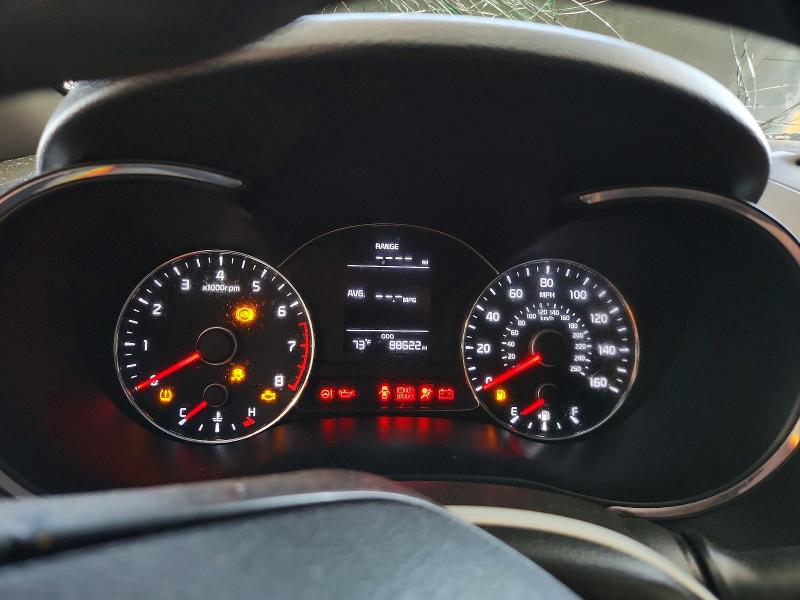 50593236 :رقم المزاد ، 3KPFK4A77HE041204 vin ، 2017 Kia Forte مزاد بيع