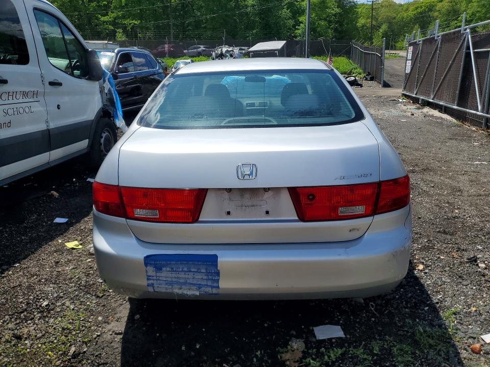 51143926 :رقم المزاد ، 1HGCM56795A000178 vin ، 2005 Hond Accord مزاد بيع