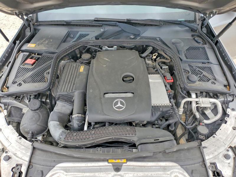 2015 Mercedes-benz C მანქანა იყიდება აუქციონზე, vin: 55SWF4KBXFU024913, აუქციონის ნომერი: 48308126