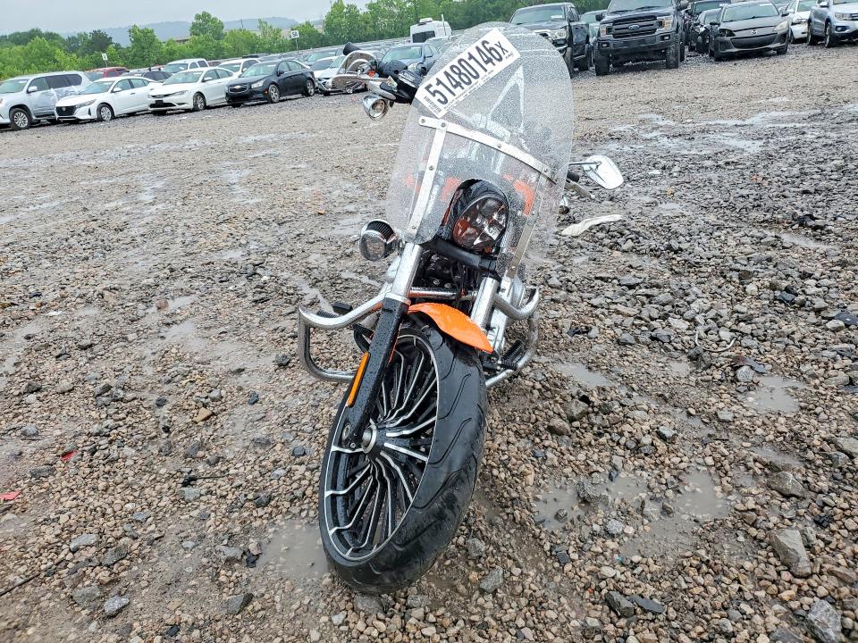 51480146 :رقم المزاد ، 1HD1YEZ19PB063780 vin ، 2023 Harley-davidson Fxbr مزاد بيع