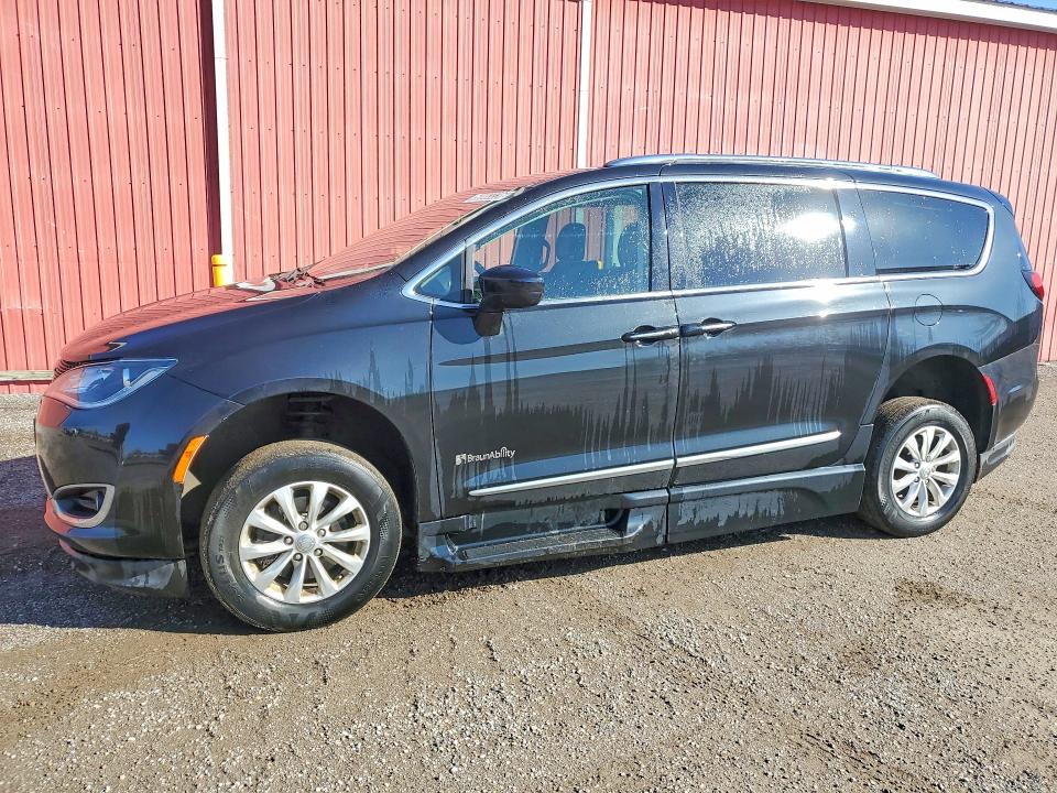 Aukcja sprzedaży 2019 Chrysler Pacifica, vin: 2C4RC1BG3KR556245, numer aukcji: 50883236