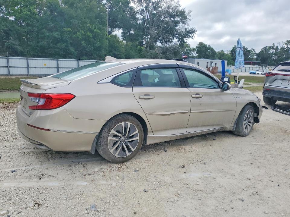 51276446 :رقم المزاد ، 1HGCV3F90JA004729 vin ، 2018 Honda Accord مزاد بيع