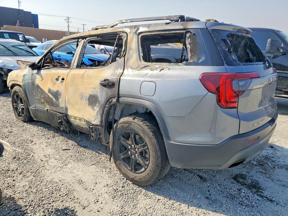 49078006 :رقم المزاد ، 1GKKNLLS1LZ173975 vin ، 2020 Gmc Acadia مزاد بيع
