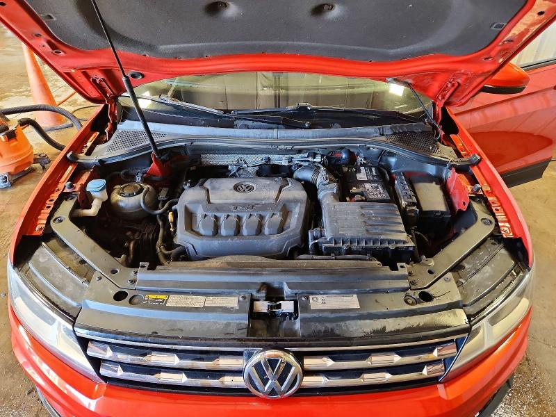 Продажа на аукционе авто 2019 Volkswagen Tiguan, vin: 3VV0B7AX1KM052785, номер лота: 51103606
