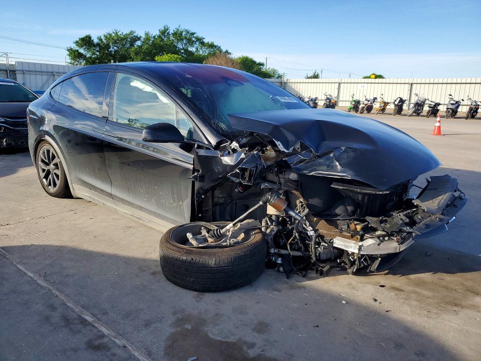 Продаж на аукціоні авто 2023 Tesla Model X, vin: 7SAXCDE59PF430870, номер лоту: 48661656