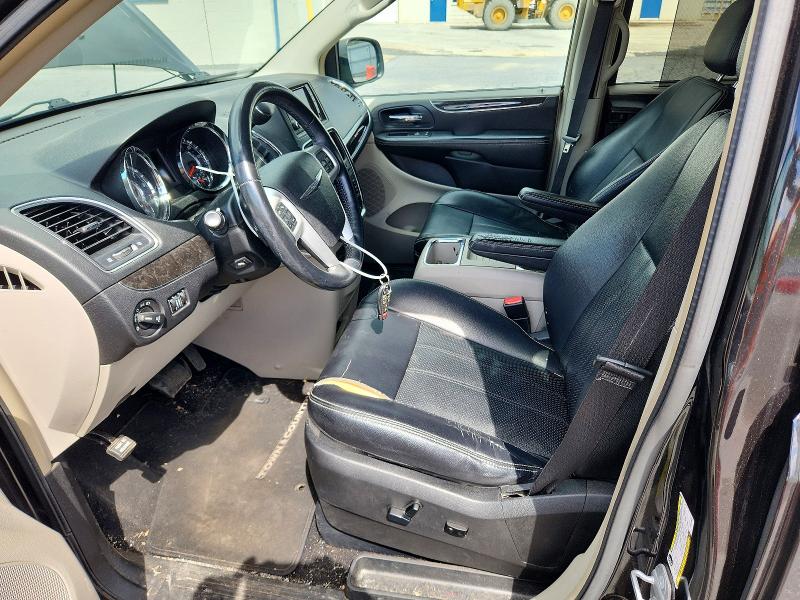 2014 Chrysler Town & Country მანქანა იყიდება აუქციონზე, vin: 2C4RC1CG0ER276866, აუქციონის ნომერი: 48134786