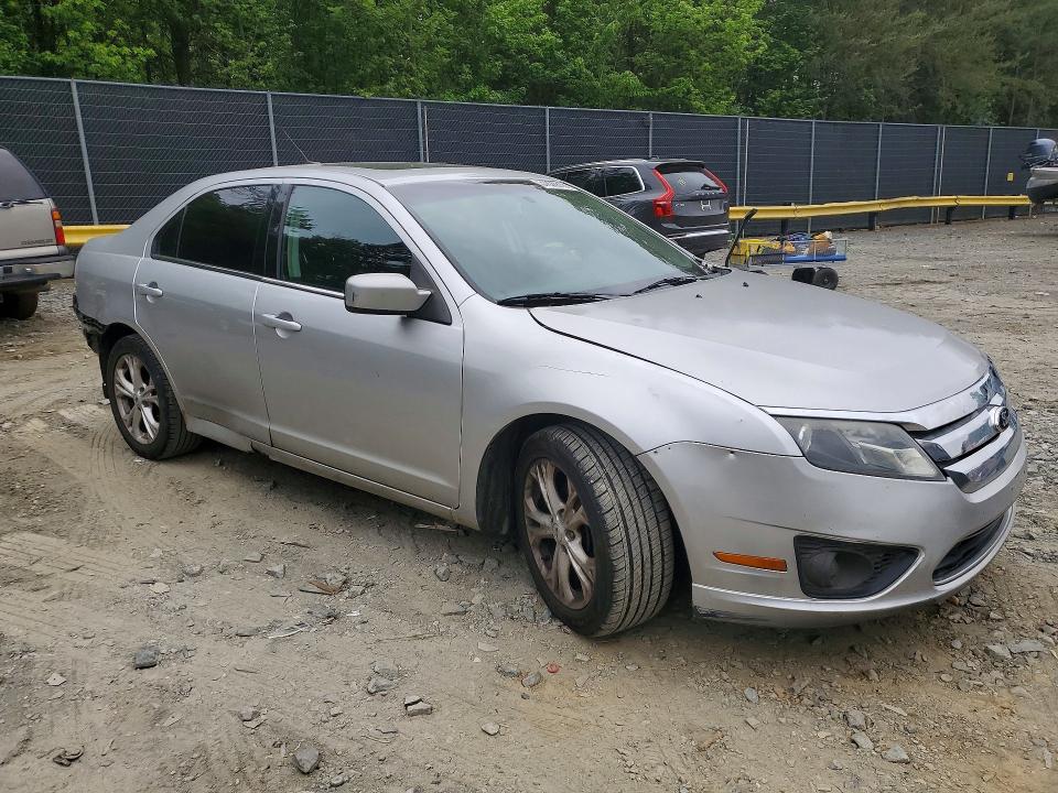 51828816 :رقم المزاد ، 3FAHP0HAXCR120152 vin ، 2012 Ford Fusion مزاد بيع