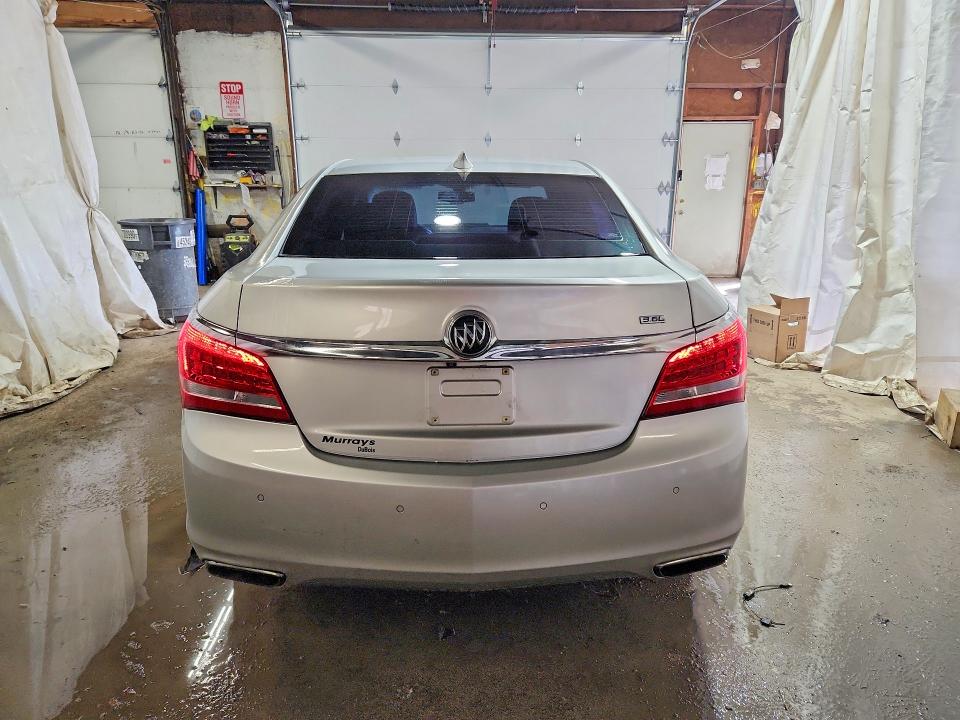 50310616 :رقم المزاد ، 1G4GB5G3XFF297379 vin ، 2015 Buick Lacrosse مزاد بيع
