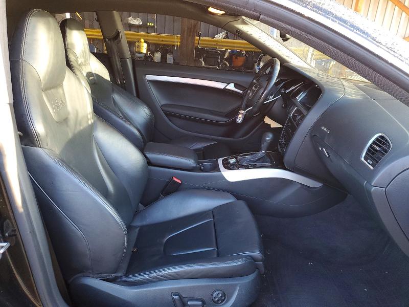 48606256 :رقم المزاد ، WAUCVAFR3CA003917 vin ، 2012 Audi S5 مزاد بيع