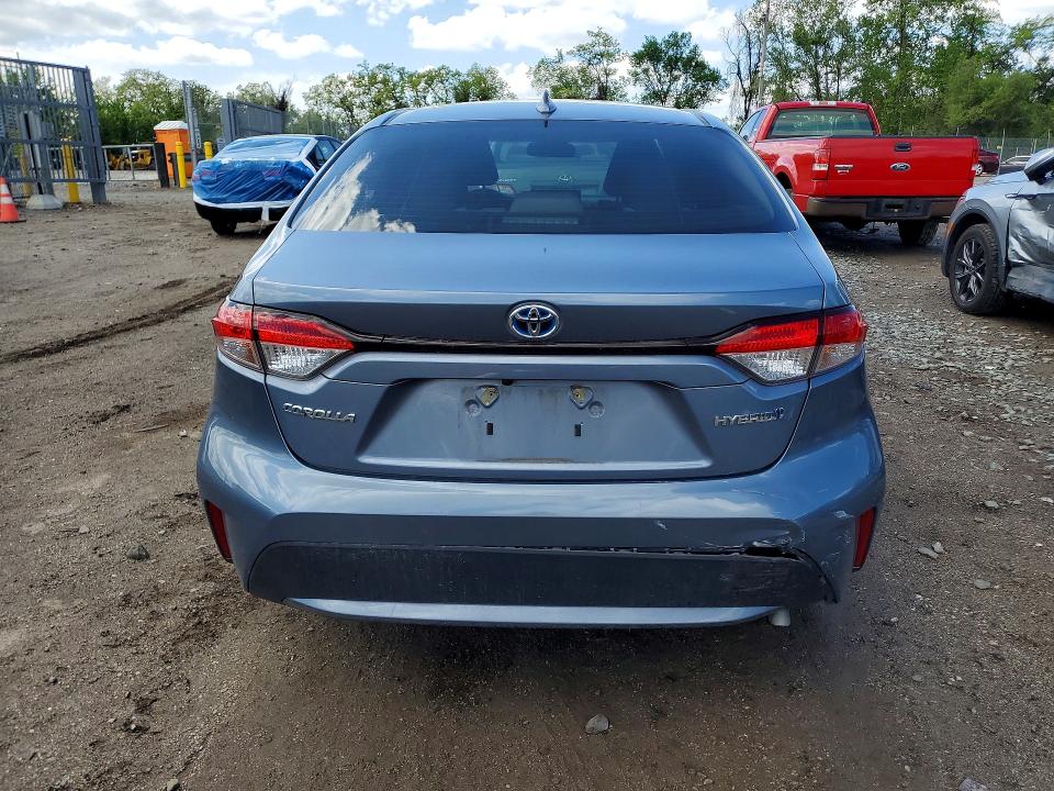 51113236 :رقم المزاد ، JTDEAMDE1NJ051525 vin ، 2022 Toyota Corolla مزاد بيع