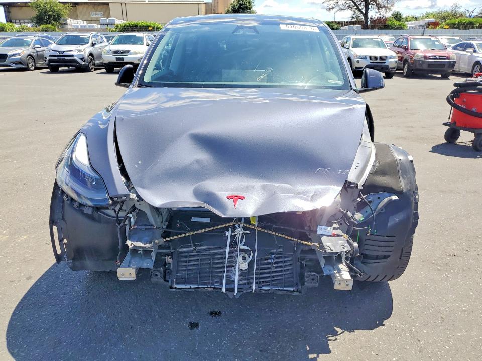 51009876 :رقم المزاد ، 7SAYGDEEXPA194719 vin ، 2023 Tesla Model Y مزاد بيع