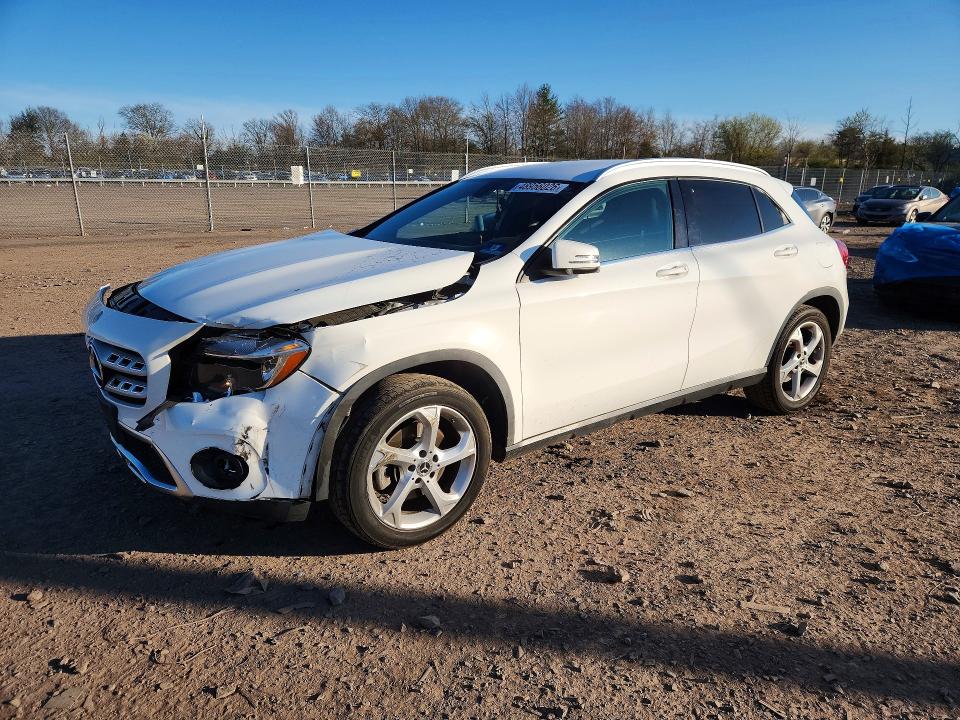 2019 Mercedes-benz Gla მანქანა იყიდება აუქციონზე, vin: WDCTG4GB4KJ586961, აუქციონის ნომერი: 48956026