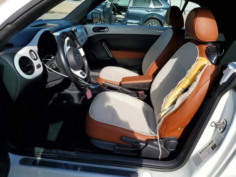 Продаж на аукціоні авто 2017 Volkswagen Beetle, vin: 3VW517ATXHM819995, номер лоту: 49214376