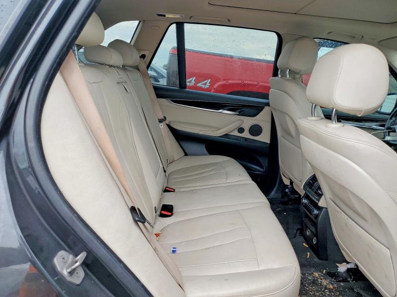 51171336 :رقم المزاد ، 5UXKR2C57F0H38115 vin ، 2015 Bmw X5 مزاد بيع