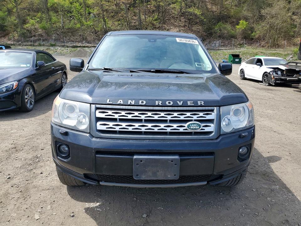 2011 Land Rover Lr2 მანქანა იყიდება აუქციონზე, vin: SALFR2BN7BH246836, აუქციონის ნომერი: 50705836