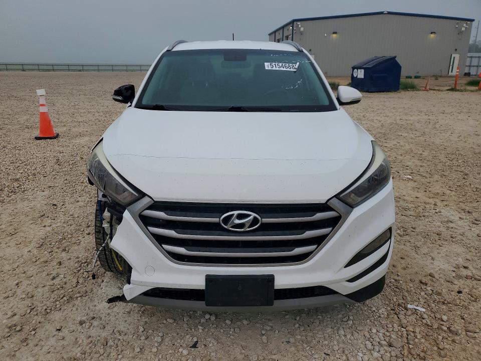 Продажа на аукционе авто 2017 Hyundai Tucson, vin: KM8J33A23HU394140, номер лота: 51546886