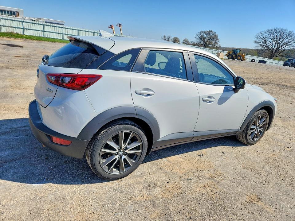 50967196 :رقم المزاد ، JM1DKFC70H0159698 vin ، 2017 Mazda Cx-3 مزاد بيع