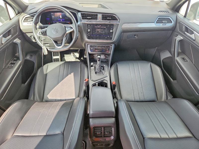 49475766 :رقم المزاد ، 3VVCB7AX0NM052116 vin ، 2022 Volkswagen Tiguan مزاد بيع
