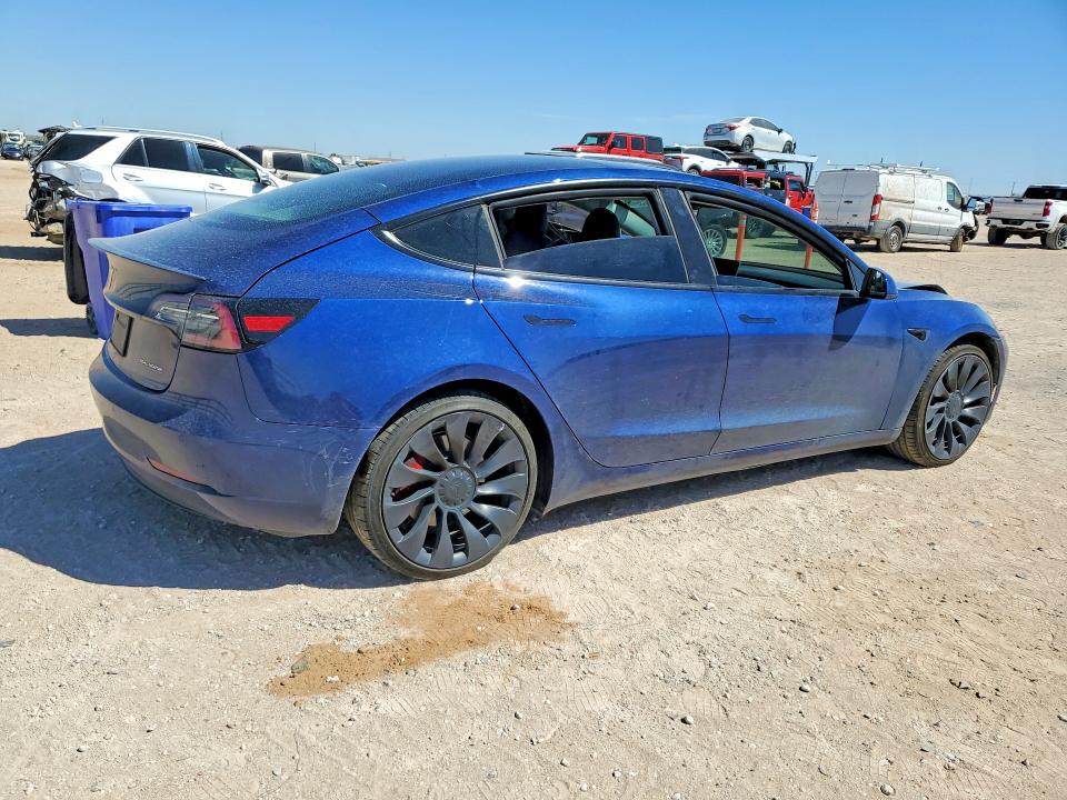 2022 Tesla Model 3 მანქანა იყიდება აუქციონზე, vin: 5YJ3E1EC0NF104486, აუქციონის ნომერი: 49173946